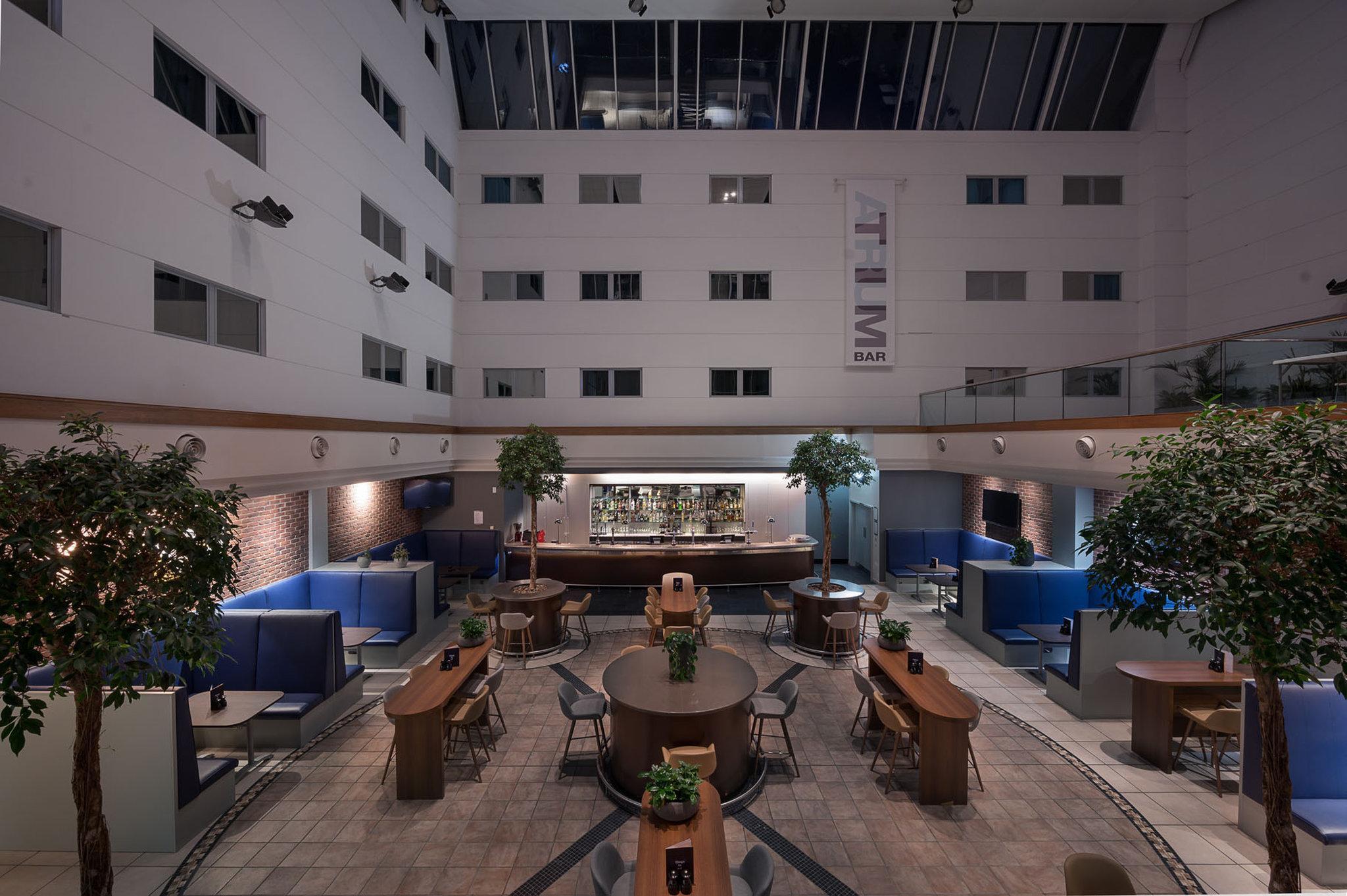 Hotel voco Reading Exterior foto